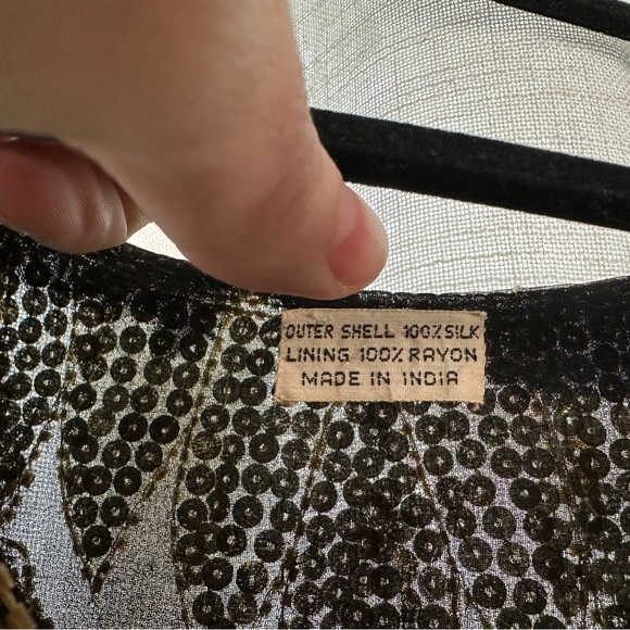 Vintage Gold and Black Sequin Butterfly Top Size L - Picture 4 of 5